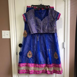 Beautiful Indian Outfit !